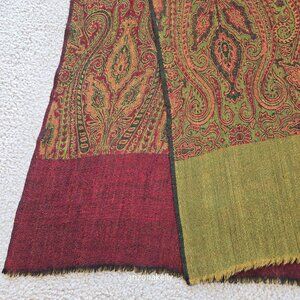 NWOT Huge Wool Reversible Jacquard Shawl Scarf Wrap